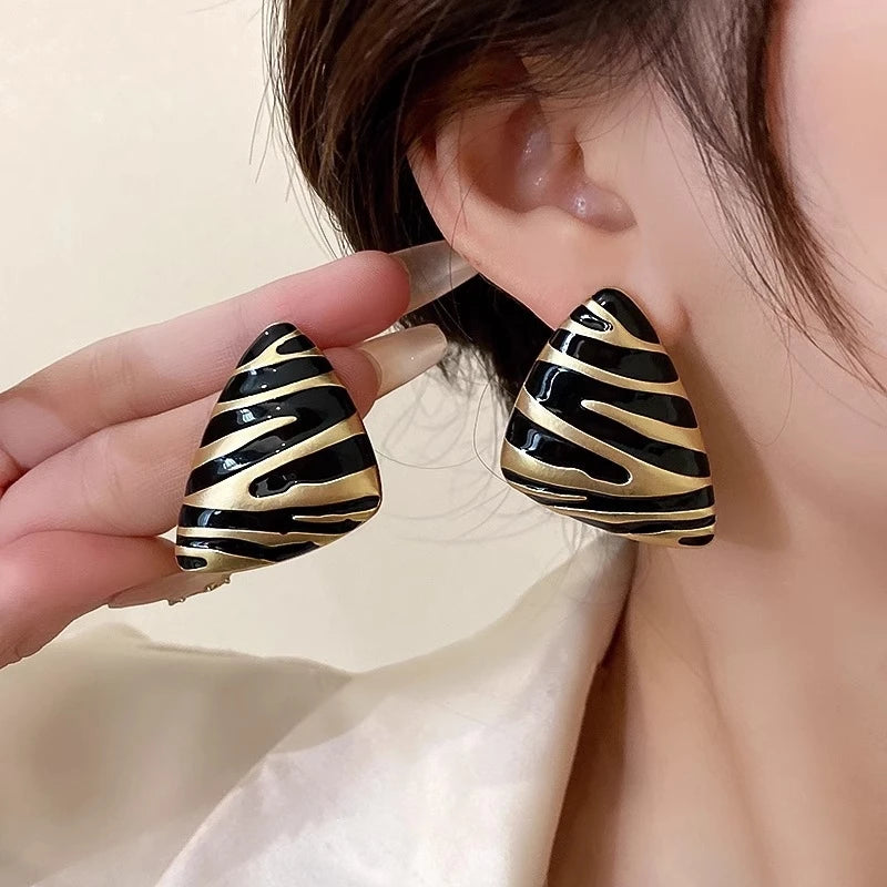 LATS Vintage Triangular Stud Earrings for