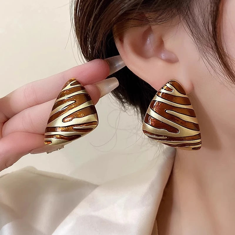 LATS Vintage Triangular Stud Earrings for