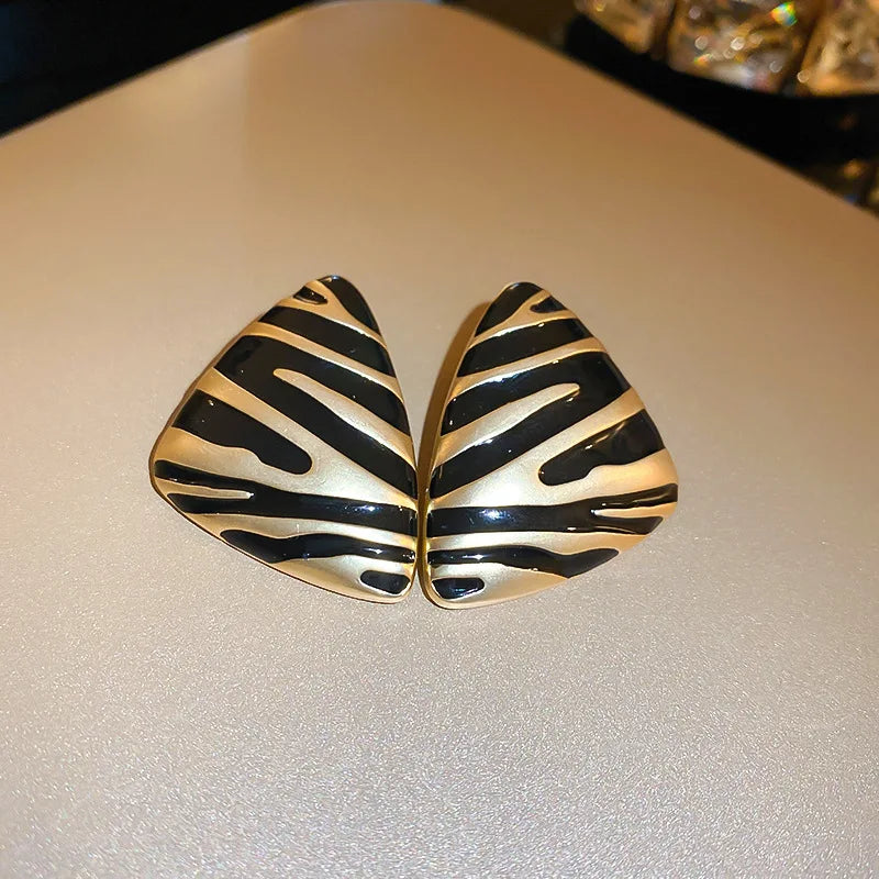 LATS Vintage Triangular Stud Earrings for